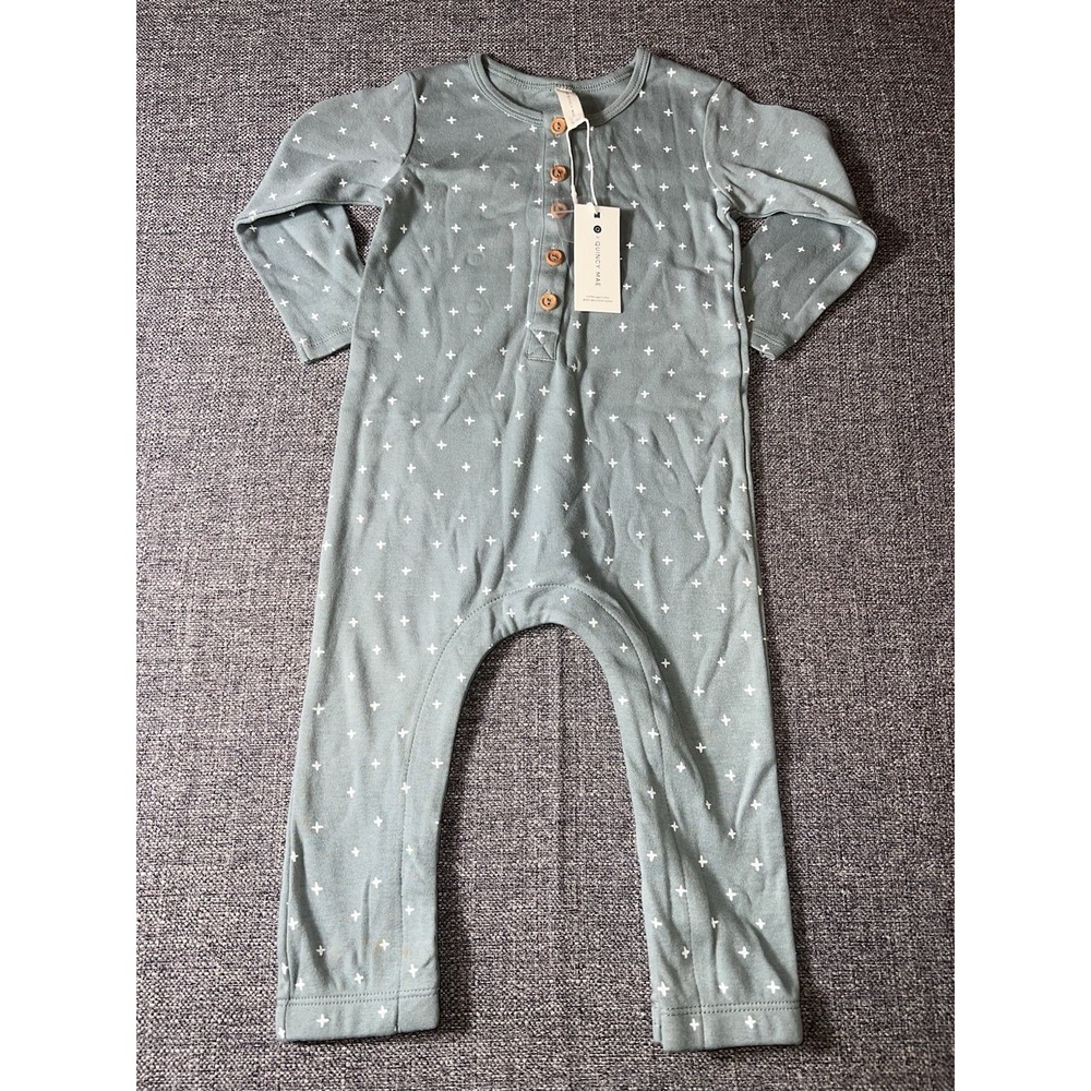 Quincy Mae  Sleeper Snap Pajamas Baby Girl Boy Size 12/18 Month SEA